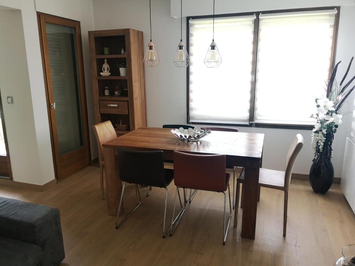 Appartement Meuble Tout Confort Scionzier Eksteriør billede